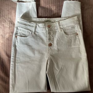 Brand New Old Navy white jeans!